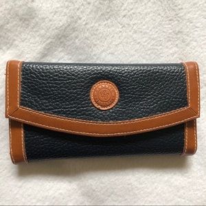Classic Collections Tri Fold Wallet